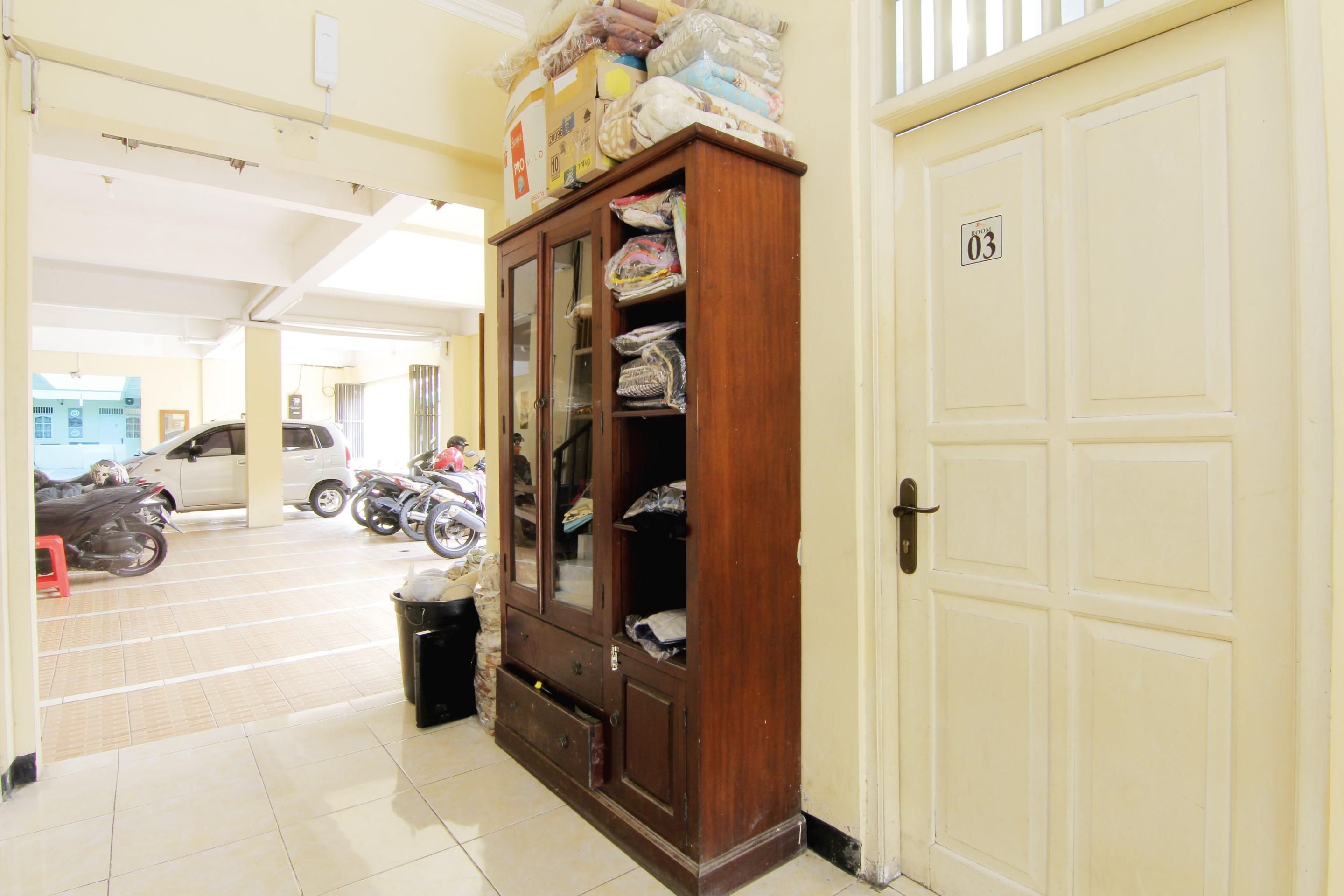 Jj House Gejayan Hotel Kejayan Exterior photo