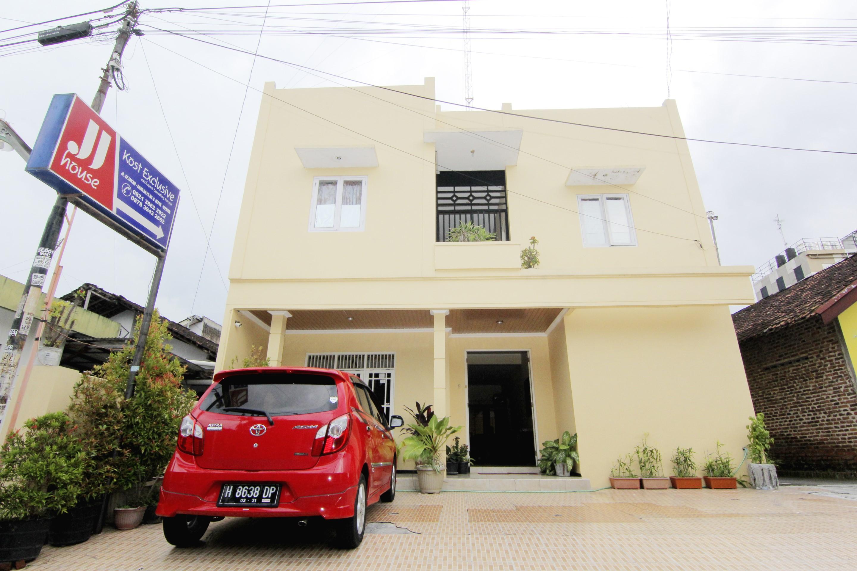 Jj House Gejayan Hotel Kejayan Exterior photo